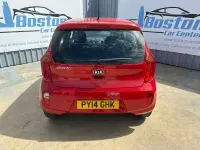 Used Kia Picanto 68 HP (50 kW) 2014 Red Hatchback
