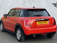 Used Mini Cooper Classic 134 HP (98 kW) 2019 Orange Hatchback