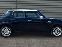 Usado Mini Cooper Hatch 136 HP (100 kW) 2016 Preto Citadino