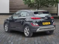 Second-hand Hyundai Kona SE 120 CP (88 kW) 2023 Negru SUV