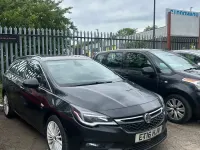 Used Vauxhall Astra Elite 136 HP (100 kW) 2016 Black Estate