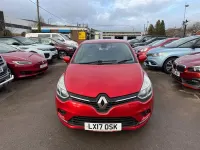Used Renault Clio IV Dynamique 90 HP (66 kW) 2017 Red Hatchback