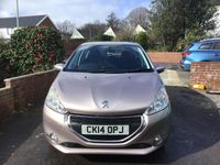 Used Peugeot 208 Active 68 HP (50 kW) 2014 Pink Hatchback