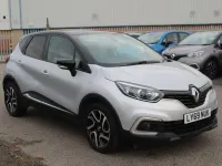 Used Renault Captur Iconic 90 HP (66 kW) 2019 Silver/black SUV