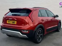 Second-hand Kia Niro 139 CP (102 kW) 2022 Portocaliu SUV
