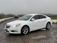 Used Vauxhall Insignia SRi 140 HP (102 kW) 2011 White Hatchback