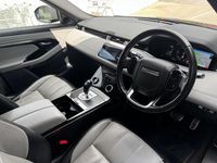 Used Land Rover Range Rover evoque SE Dynamic 2019 Black Estate