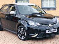 Usado MG MG3 106 HP (77 kW) 2017 Preto Citadino