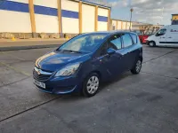 Used Vauxhall Meriva 120 HP (88 kW) 2015 Blue MPV
