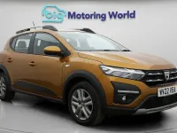 Used Dacia Sandero Comfort 91 HP (66 kW) 2022 Orange Hatchback