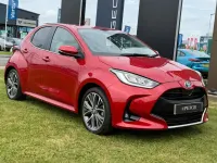 Used Toyota Yaris Hybrid 114 HP (83 kW) 2023 Red