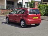 Begagnad Nissan Note Tekna 110 HK (80 kW) 2009 Röd Halvkombi