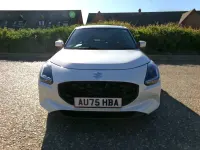 Używany Suzuki Swift 2025 Biały Hatchback