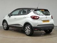 Used Renault Captur Play 90 HP (66 kW) 2019 White/black SUV
