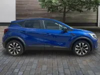 Used Renault Captur Evolution 91 HP (66 kW) 2023 Blue SUV