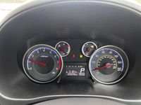 Used Suzuki SX4 SZ4 120 HP (88 kW) 2013 White SUV