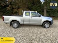 Used Isuzu Pick up 164 HP (120 kW) 2018 Silver Pickup