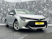 Used Toyota Corolla 122 HP (89 kW) 2019 Silver Hatchback