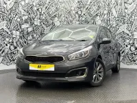 Używany Kia Ceed 134 KM (98 kW) 2016 Srebrny Hatchback