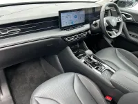 Usado MG HS Trophy 224 HP (164 kW) 2025 Prateado SUV