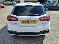 Używany Hyundai i20 Premium 2019 Biały Hatchback