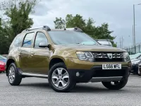 Used Dacia Duster Lauréate 125 HP (91 kW) 2016 Green SUV