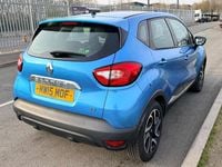Used Renault Captur Dynamique 90 HP (66 kW) 2015 Blue SUV