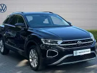 Used VW T-Roc Style 150 HP (110 kW) 2025 Deep black pearl SUV