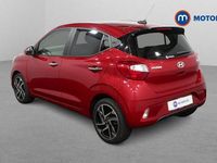 Used Hyundai i10 Premium 67 HP (49 kW) 2023 Red Hatchback