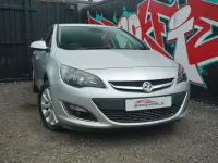 Used Vauxhall Astra Elite 165 HP (121 kW) 2014 Silver Hatchback