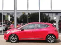 Used Renault Clio Evolution 145 HP (106 kW) 2023 Red Hatchback