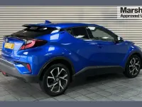 Usado Toyota C-HR Design 122 CV (89 kW) 2020 Azul SUV