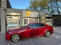 Usado Lexus IS300h 2019 Rojo Berlina