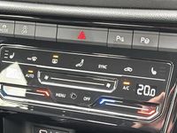Usado VW T-Roc R-line 150 HP (110 kW) 2025 Preto SUV