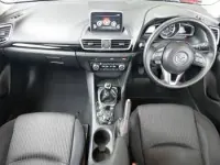 Used Mazda 3 2016 Red Hatchback
