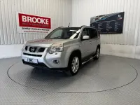 Used Nissan X-Trail Tekna 173 HP (127 kW) 2010 Silver SUV