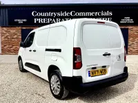Used Peugeot Partner Premium 100 HP (73 kW) 2022 White MPV