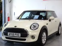 Usado Mini ONE Classic 102 CV (75 kW) 2019 Blanco Utilitario