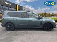 Used Dacia Jogger Extreme 110 HP (80 kW) 2024 Green MPV