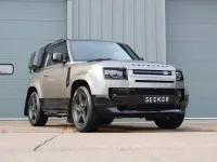 Used Land Rover Defender SE Dynamic 350 HP (257 kW) 2021 Silver SUV