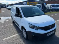 Used Peugeot Partner 131 HP (96 kW) 2020 White MPV
