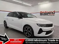 Second-hand Vauxhall Astra Ultimate 2024 Alb Hatchback