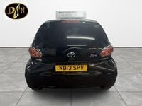Used Toyota Aygo 68 HP (50 kW) 2013 Black Hatchback