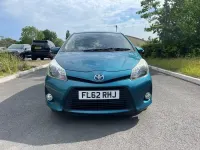 Used Toyota Yaris T4 100 HP (73 kW) 2012 Turquoise Hatchback