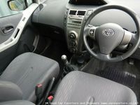 Begagnad Toyota Yaris 2009 Halvkombi
