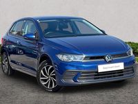 Used VW Polo Life 95 HP (69 kW) 2024 Blue Hatchback