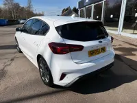 Used Ford Focus ST-Line 153 HP (112 kW) 2025 White Hatchback