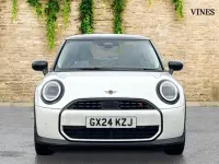 Used Mini Cooper S Hatch 201 HP (147 kW) 2024 White Hatchback