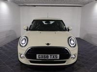 Used Mini Cooper Hatch 136 HP (100 kW) 2018 White Hatchback
