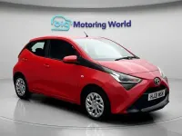 Used Toyota Aygo X-play 72 HP (52 kW) 2021 Red Hatchback